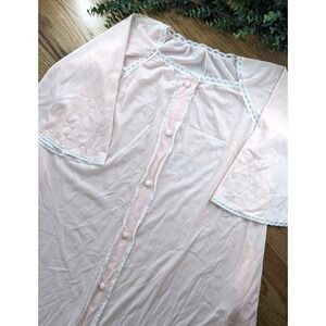 Pockets!🪷VTG Miss Elaine S Pale Pink Lace Trim Nylon Nightgown Grandmacore Cozy